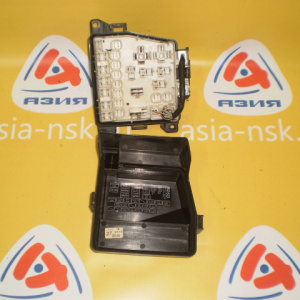 Блок предохранителей Mazda Familia BJ3P/BJFW (пустой)
