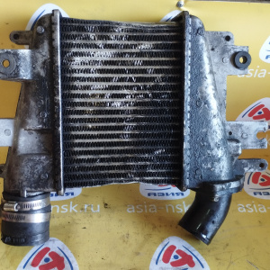 Интеркулер Nissan Y61 Patrol/Safari ZD30 ДЕФЕКТ ВМЯТИНЫ