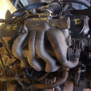 Двигатель Mazda B3-195503 впрыск без генератора и трамблера Demio DW3W-234769 '1996-