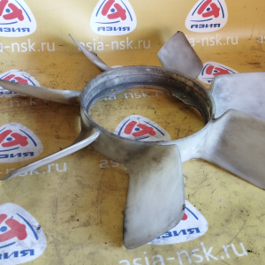 Крыльчатка Toyota 1UR/3UR Land Cruiser/Tundra URJ200/USK56/USK65 диаметр по центрам болтов 174 мм. длина 490 мм. 16361-38020