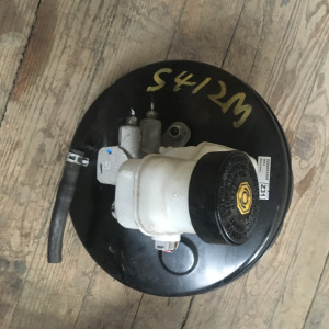 Главный тормозной цилиндр Toyota S412M Town Ace с вакуумником