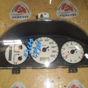 Панель приборов Mazda Premacy CP8W W6 C153