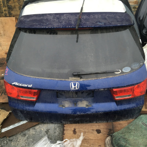 Дверь задняя HONDA Accord CW1 Wagon спойлер