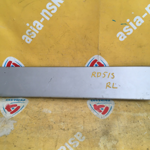 Накладка на дверь Suzuki Aerio RD51S зад, лев 77280-54G50