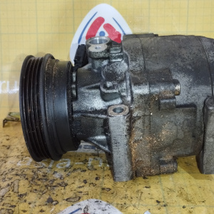 Компрессор кондиционера Toyota 4E/5E Raum EXZ10 4 ручейка 442100-0270/-0271 / 88320-10521/-16461 + 88410-16300 / 447200-9920 /