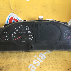 Панель приборов TOYOTA Caldina CT190 дефект стекла 83800-21062
