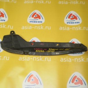 Подкрылок TOYOTA Corolla Spacio AE111 зад, лев (пыльник крыла) 52592-13020