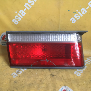 Вставка между стопов Nissan R'nessa N30 4801 L дефект стекла