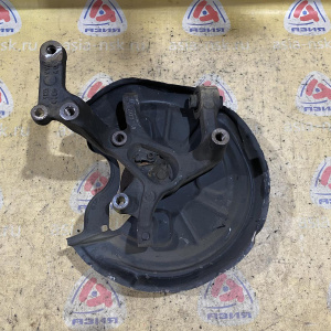 Ступица Volkswagen 1T1/1K1/1K2/5K1/8P1 Jetta зад, лев голая 1K0505435AC