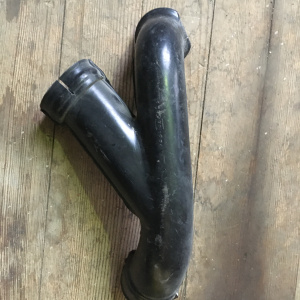 Воздуховод Nissan R'nessa N30