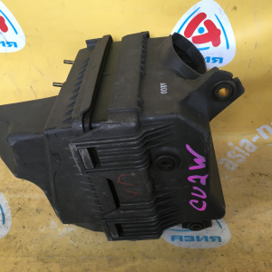 Корпус воздушного фильтра MITSUBISHI CU2W 4G63 Airtrek дефект MR514993