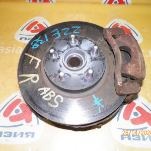 Ступица Toyota ZZE138/ZZE134 Voltz/Matrix перед, прав 4WD ABS. В сборе. Диаметр диска-275мм. 5 шпилек. 43211-12440. 	43512-02130