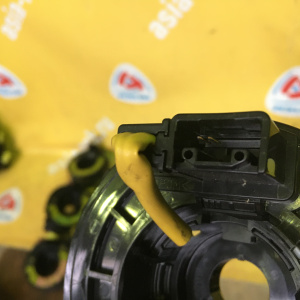 Шлейф подрулевой TOYOTA #ZE12#/#V5#/#CT1# обрезан штекер