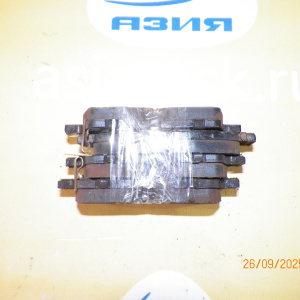 Колодки тормозные Toyota Carina/Caldina/Corona/Vista/Camry/Mark II/Ipsum/Gaia AT190/ST190/ST200AT210/SV40/GX90/GX100/SXM10 остаток 70-80% F 04465-0501