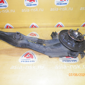 Ступица Honda EY6/EY7/EY9/EL1/EL2 Partner/Orthia зад, лев 2WD Без ABS.Голая без барабанна и колодок. С продольным рычагом. Дефект салентблока на рычаге. 42