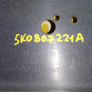 Бампер Volkswagen Golf 6 5K1 '2009-2011 перед Хэтчбек (вмятина) 5K0807221A