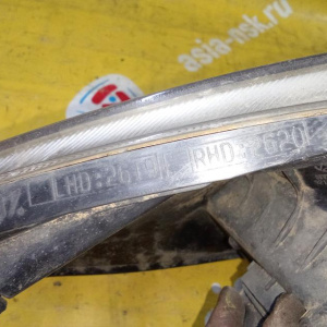 Фара Hyundai H1/Grand Starex TQ лев дефект стекла 92101-4H0