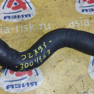 Патрубок  радиатора Toyota 16571-46130 Mark II JZX91 2JZ-GE L в F верх.