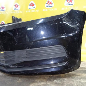 Бампер Volkswagen Touran 5T1 '2019 перед в сборе с креплениями и решётками 5TA807217AL