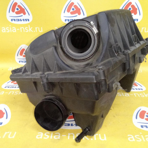 Корпус воздушного фильтра Opel Signum Z02/Z03 LCH/Z22YH Vectra C L61/Z22SE 9177259