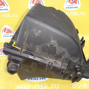 Корпус воздушного фильтра Opel Signum Z02/Z03 LCH/Z22YH Vectra C L61/Z22SE 9177259