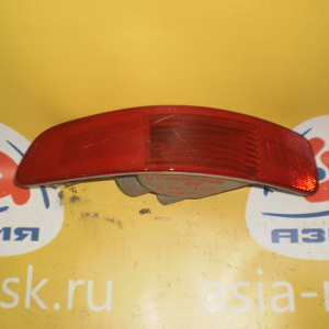 Катафот в бампер MITSUBISHI RCL-009 зад, прав Outlander CW5W в задний бампер Дефект стекла