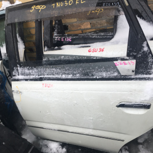 Дверь боковая NISSAN Presage/Bassara U30 зад, лев дефект (цена за голое железо)