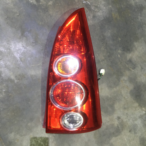 Стоп Mazda 220-61961 R Premacy CP8W деф.стекла