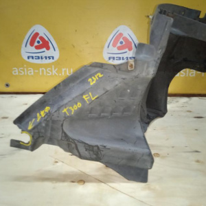 Подкрылок Chevrolet Aveo T300 '2011-2016 перед, лев в сборе 2 части (дефект 1 крепл.) 95479569