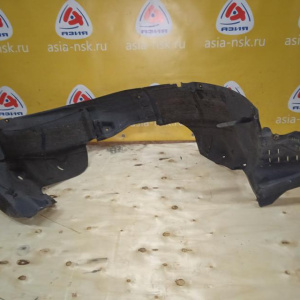 Подкрылок Chevrolet Aveo T300 '2011-2016 перед, прав в сборе 2 части (дефект 1 крепл.) 95479570