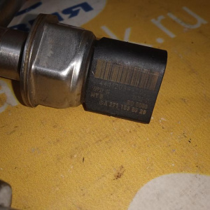 Топливная рейка Mercedes M271DE18/271.860 E-Class W212 A2710705495