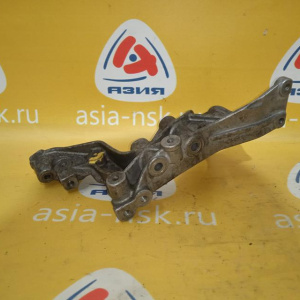 Кронштейн клапана EGR Mercedes M271DE18/271.860 E-Class W212 A2711410840
