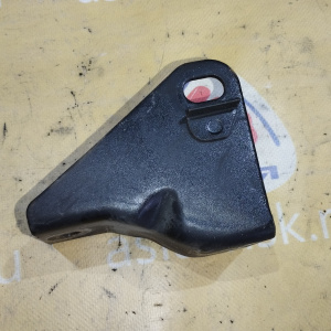 Крепление подушки ДВС Mazda FP/FS Premacy CP8W 2WD a/t перед. ( акпп 1 поддон ) F
