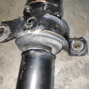 Кардан MITSUBISHI CU4W Airtrek 4G64 a/t MR580580