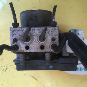 Блок ABS Mazda TA5P Millenia ABS T060437A0