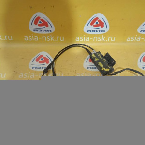 Датчик ABS BMW 5-Series E60 перед, лев с датчиком износа колодок и кожухом M54B30 61126908705