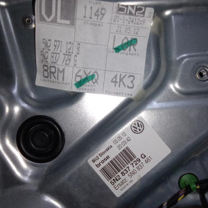 Дверь боковая Volkswagen Tiguan 5N2 '2012 перед, лев LH5X в сборе 5N0831055B