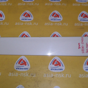 Накладка на дверь Suzuki Aerio RD51S Дефект зад, прав 77270-54G50