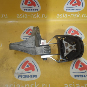 Подушка двигателя Ford MGDA Focus 3 CB8 2.0 Ti-VCT задняя R н AV616P082AC