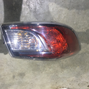 Стоп Mazda P8524 L Axela BL6FJ '2009- Дефект корпуса