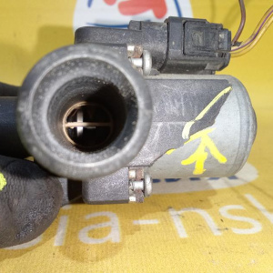 Клапан отопителя BMW 64116906652 X5 E60/E63/E65/E53 Водяной клапан (дефект крепления)