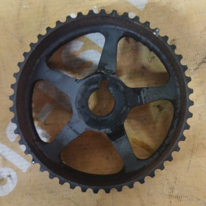 Шестерня распредвала Toyota Mark II JZX-100 1JZ-VVTI