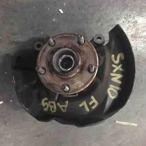 Ступица TOYOTA SXN10/ACN10 Nadia перед, лев ABS голая