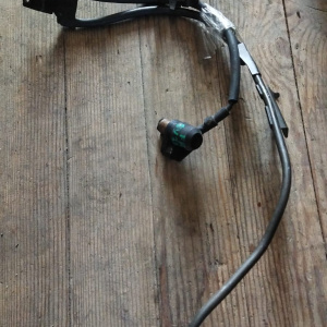 Датчик ABS Toyota Camry SV30 перед, прав