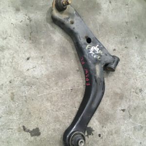 Рычаг Mazda EP3W Tribute перед, лев