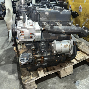 Двигатель Kubota D1005D 3 цилиндра  объем 1001 мощность по SAE J1995, кВт/л.с. 17,5/23,5 (3000) размеры, мм 497,8х396,0х602,0 Масса кг93,0