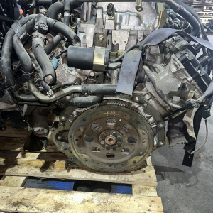 Двигатель Nissan/Infiniti VK45-DE-074560 2WD БЕЗ ГЕНЕРАТОРА ГУР И КОНДЕРА ,СТАРТЕР С ЛЕВОЙ СТОРОНЫ Cima#FX45 F50 S50