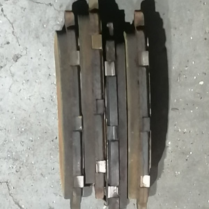 Колодки тормозные Subaru Legacy/Impreza BG5/BD5/GC8/GF8 под диск 260 *24 ОСТАТОК 50% F 26296AC010