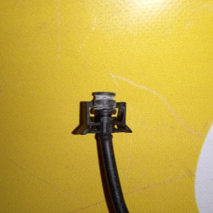 Патрубок радиатора Ford Focus 3 CB8 MGDA в на расширительный бачок