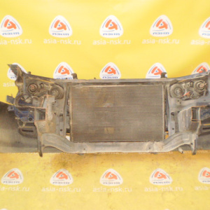 Ноускат Toyota Ipsum SXM10 '1996-1998 (Без габаритов), Сонары Дефект бампера,без радиатора охлаждения ф.44-3